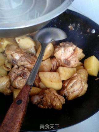 鸡腿炖土豆的做法步骤：7