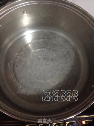 菠菜粉丝的做法步骤：3