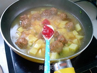 茄汁土豆烧肉圆的做法步骤：10