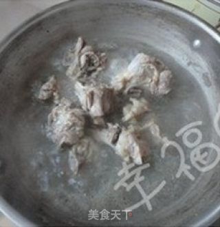 润肺理气【白萝卜大骨汤】的做法步骤：3