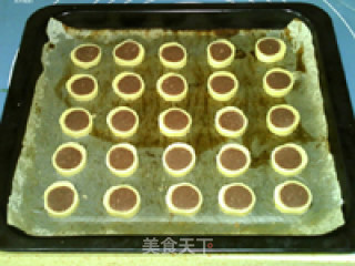 可可卷心酥的做法步骤：16