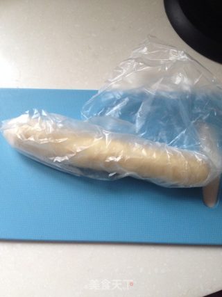 黄桃丹麦酥的做法步骤：1