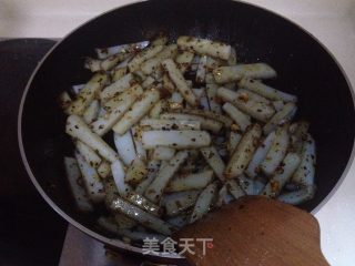 热辣凉粉的做法步骤：2