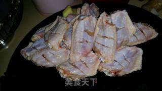 可乐鸡翅的做法步骤：2