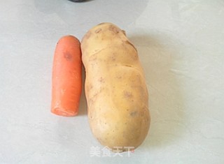 拌胡萝卜土豆丝的做法步骤：1