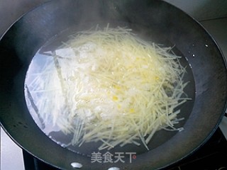 拌胡萝卜土豆丝的做法步骤：8