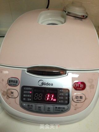 电饭煲制作蛋糕的做法步骤：11