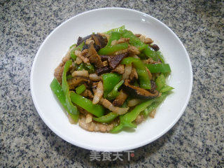 青椒香菇炒五花肉的做法步骤：13