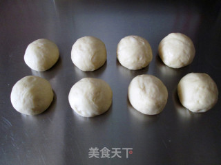 牛奶小餐包的做法步骤：8
