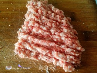 烫面水煎饺的做法步骤：4