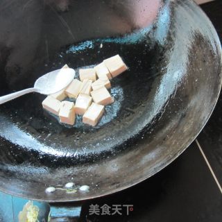 蘑菇煮豆腐的做法步骤：4