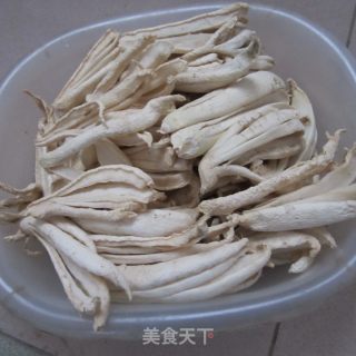 晒干萝卜的做法步骤：4