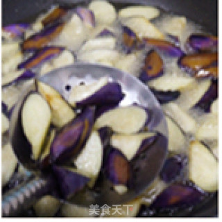 蒜香扑鼻【烧茄子】的做法步骤：3