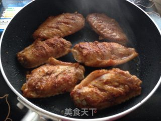 可乐鸡翅的做法步骤：4
