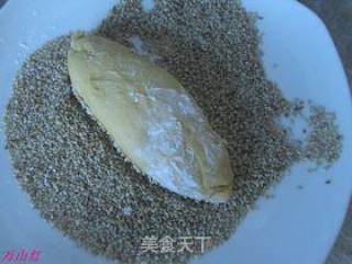 胡萝卜芝麻面包的做法步骤：9