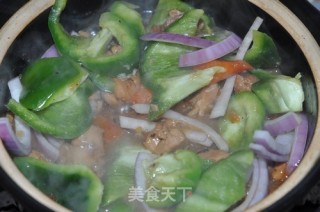 黑胡椒鸡腿煲的做法步骤：17