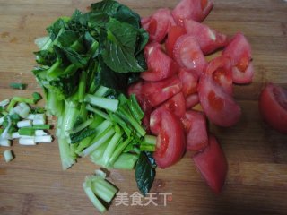西红柿疙瘩汤的做法步骤：2