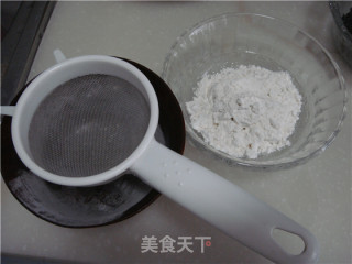 黑芝麻戚风蛋糕的做法步骤：7