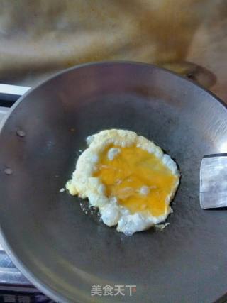 紫菜肉嘎鸡蛋汤的做法步骤：2