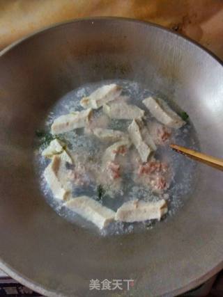 紫菜肉嘎鸡蛋汤的做法步骤：7