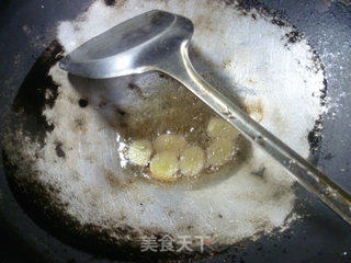 青椒炒大虾的做法步骤：4