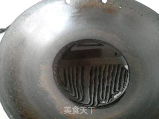 孜然炒鲜蘑的做法步骤：3