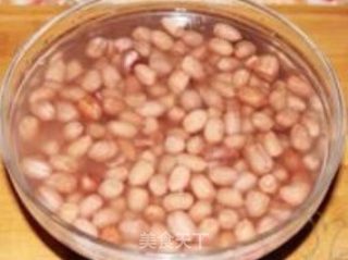 简单就可以美味------麻辣花生的做法步骤：1