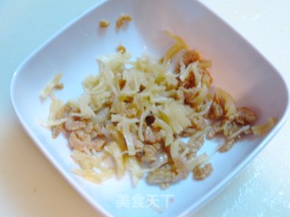 金钩西芹的做法步骤：3