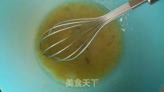 香蕉戚风蛋糕的做法步骤：2