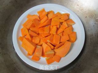 芝麻南瓜饼的做法步骤：1