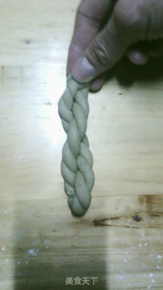 黑芝麻麻花的做法步骤：6