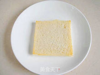 【火腿奶酪三明治】--- 吃不腻的经典味的做法步骤：3