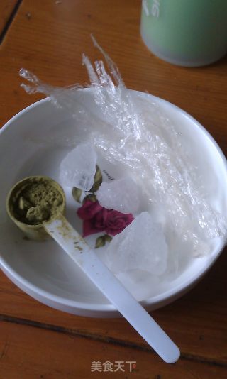 那一抹春——清新抹茶冻的做法步骤：1