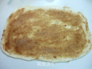 小蜗牛肉桂面包卷的做法步骤：4