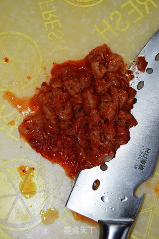 【辣白菜炒饭】---让剩饭也变得有国际范的做法步骤：2