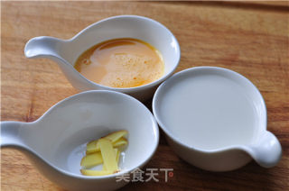 荠菜蟹菇豆腐羹的做法步骤：6