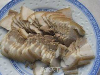 春笋回锅肉的做法步骤：2