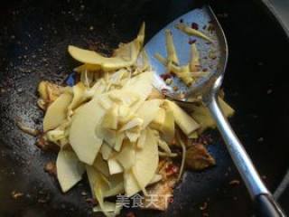 春笋回锅肉的做法步骤：7
