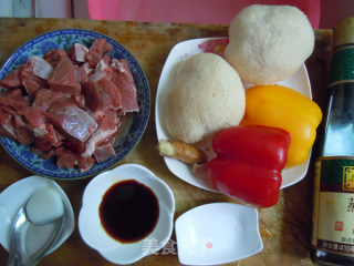 【猴头菇炒牛腩】的做法步骤：1