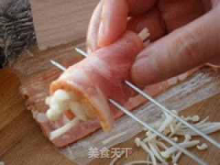 培根金针菇卷的做法步骤：4