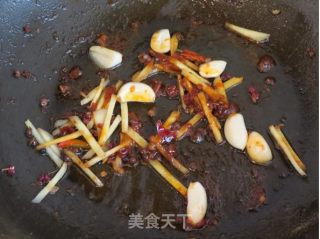 辣子鸡的做法步骤：5