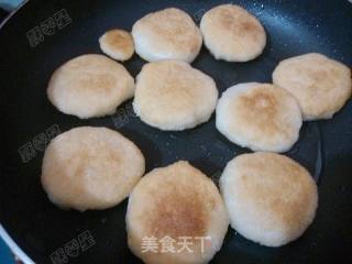 湖南小吃——糖油粑粑的做法步骤：10