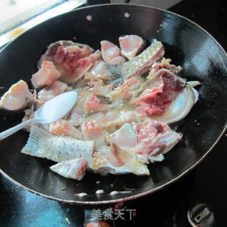 麻辣香锅鱼的做法步骤：4