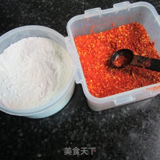 米粉鱼的做法步骤：1