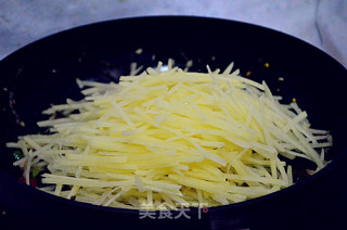 【梅干菜快炒土豆丝】的做法步骤：7
