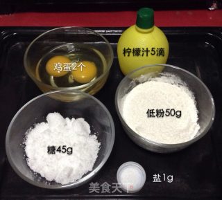 巧克力慕斯蛋糕的做法步骤：1