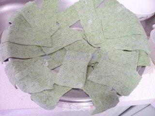 蒜蘸菠菜面的做法步骤：8