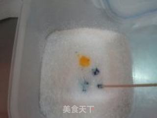 自制彩色晶糖-不可缺少的装饰品的做法步骤：4