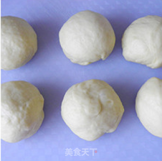 【红豆面包】-------开心做烘焙的做法步骤：6