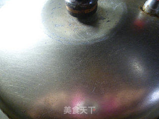 油豆腐黄豆芽肉骨汤的做法步骤：4
